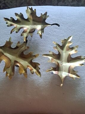 Set of 3 Brass Oak Leaf Trays